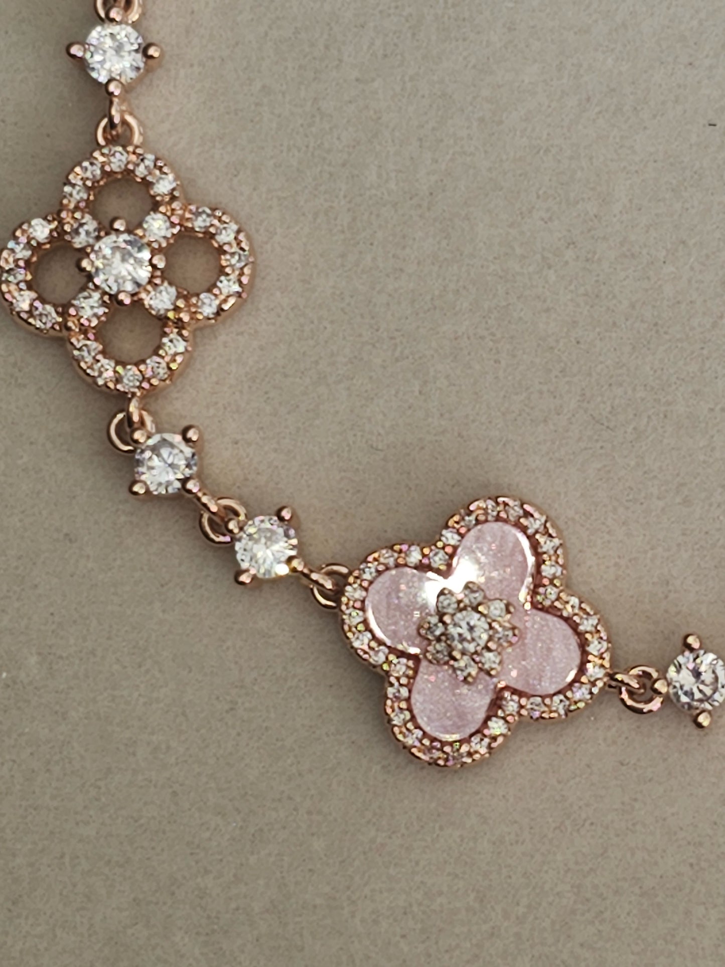 Alméa Rose Gold Bracelet