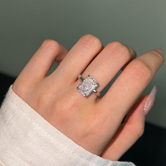White Whisper Ring